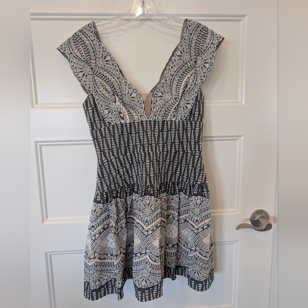 BCBGMaxAzria Black and Cream Patterned Mini Dress